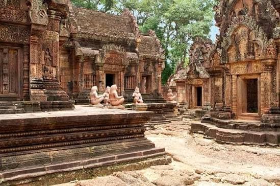 Banteay Samre Temple